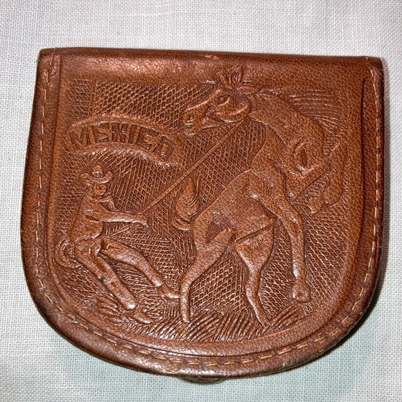 COIN PURSE caramel color leather from Mexico, embossed designs. $10 - Picture 4 of 5